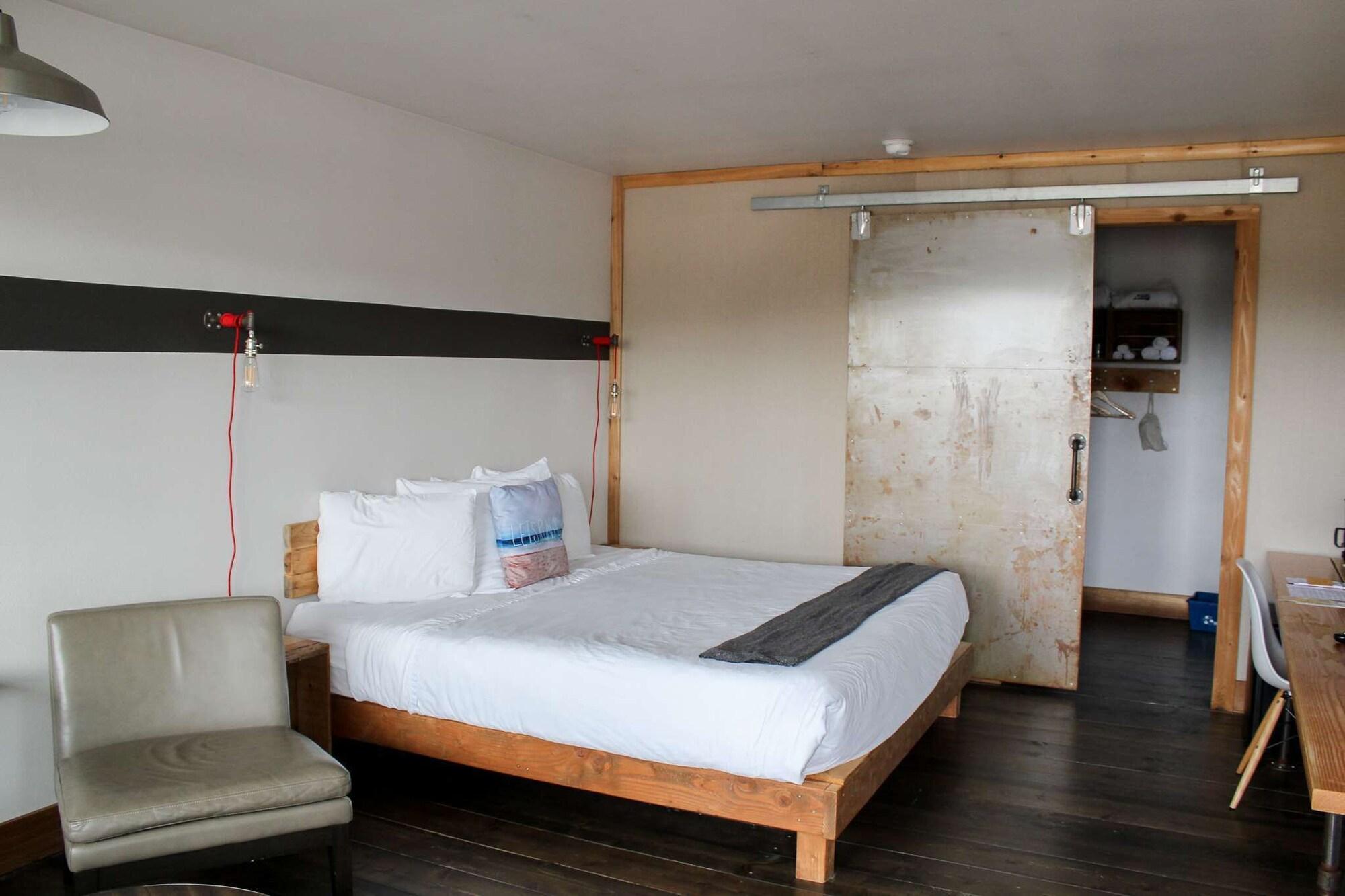 Ashore Hotel Seaside Εξωτερικό φωτογραφία