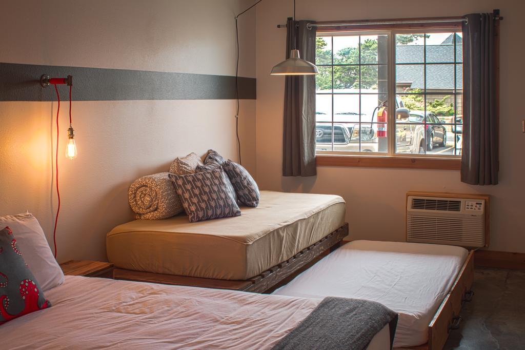 Ashore Hotel Seaside Δωμάτιο φωτογραφία
